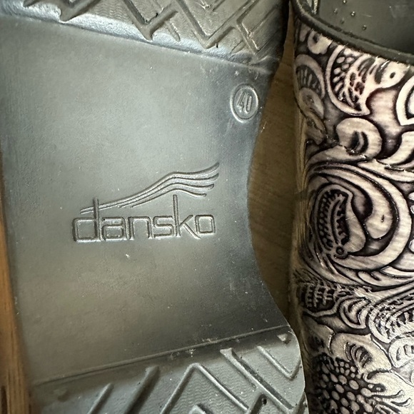 Dansko Professional Slip-On Clogs Color Black Antique Tooled size 9.5 - … - Picture 10 of 11